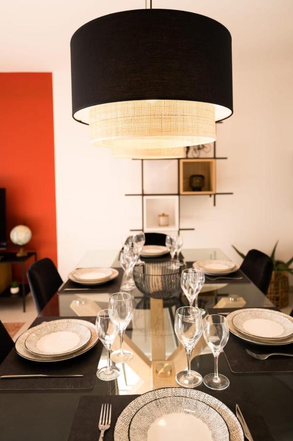 Le Reposoir - New 2 Bedroom Apartment With Terrace & Garage Annecy Ngoại thất bức ảnh